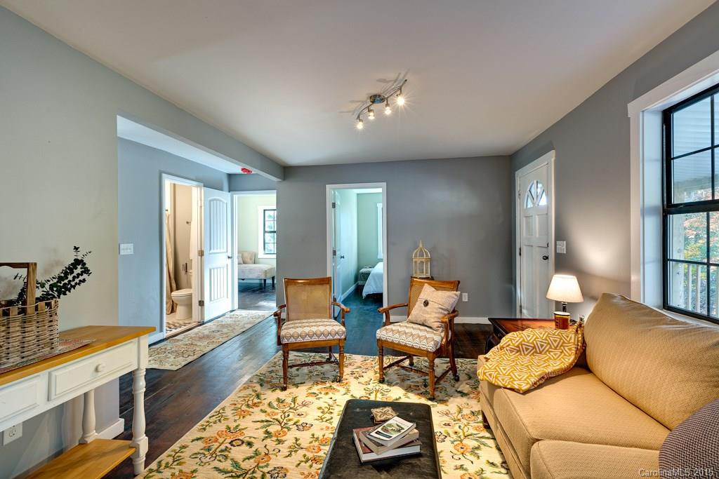 820 Azalea Avenue - Photo 6