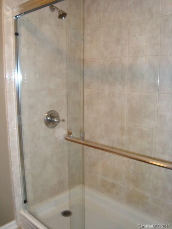 54 Broadway Avenue - Photo 13