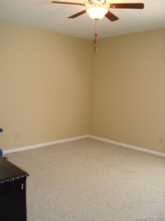 54 Broadway Avenue - Photo 14