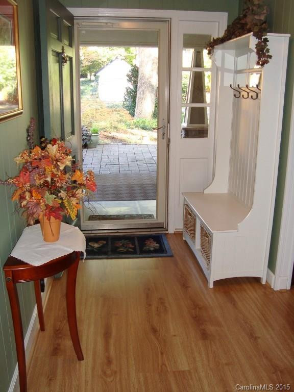 54 Broadway Avenue - Photo 8