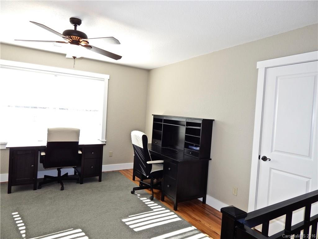 239 Peddlers Trail - Photo 22