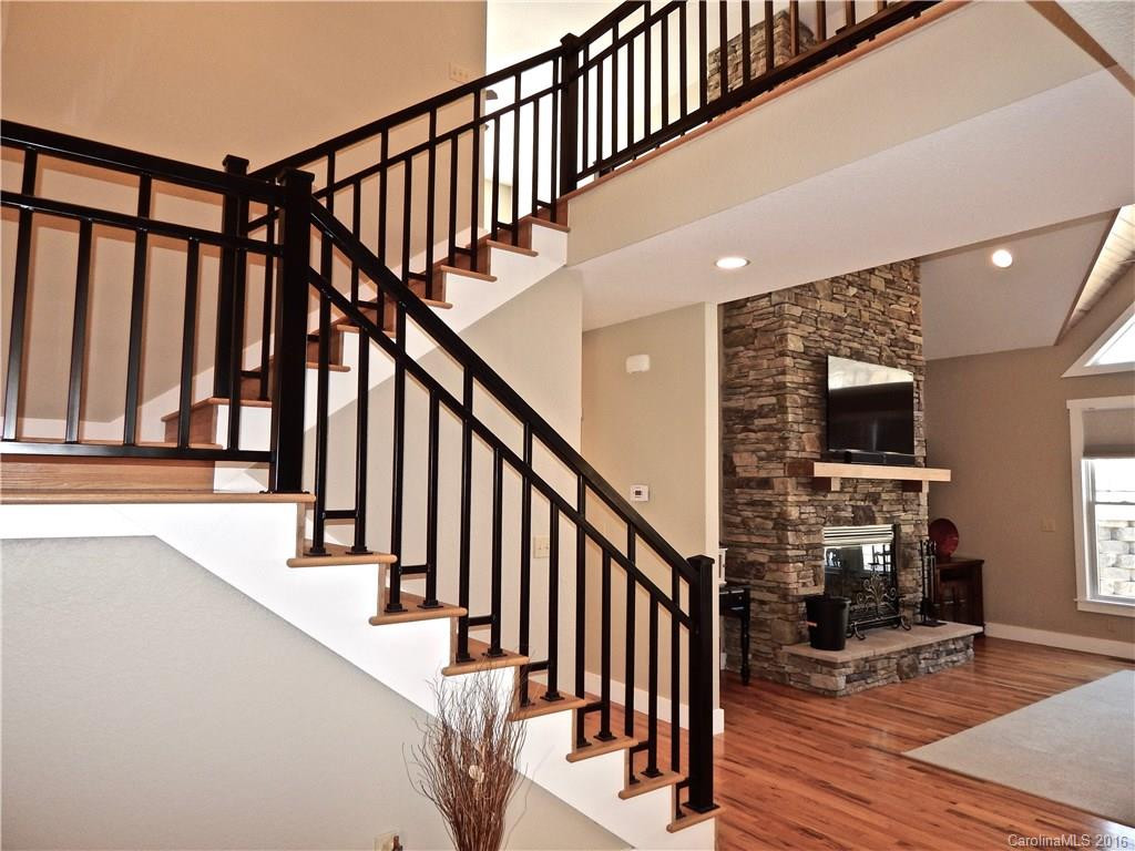 239 Peddlers Trail - Photo 4