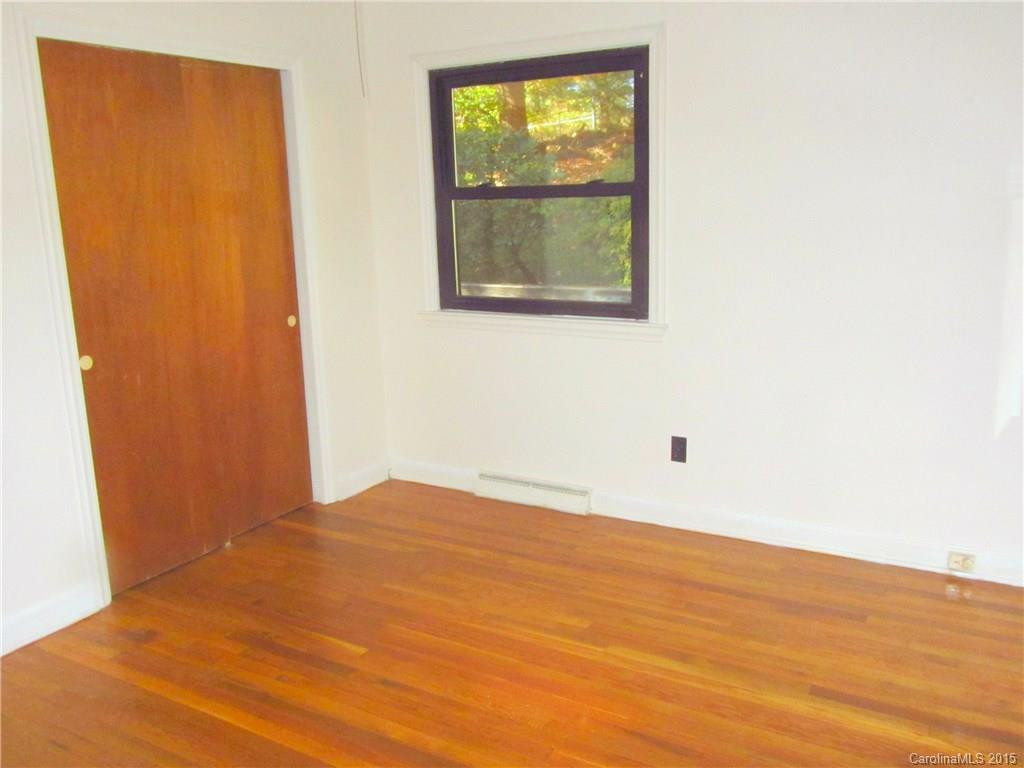 22 Robinwood Avenue - Photo 12