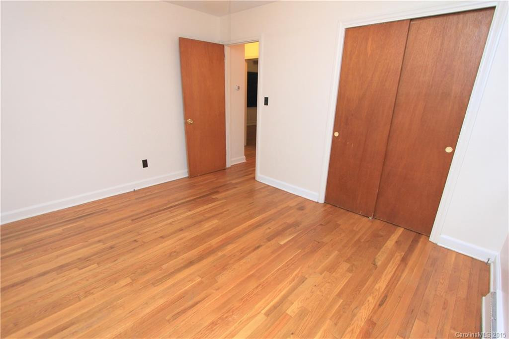 22 Robinwood Avenue - Photo 13