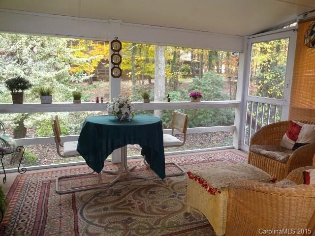 18 Pine Oak Circle #303 - Photo 14