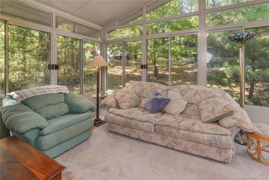 9 Forest Ridge Drive - Photo 15
