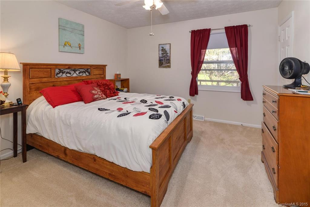9 Forest Ridge Drive - Photo 17