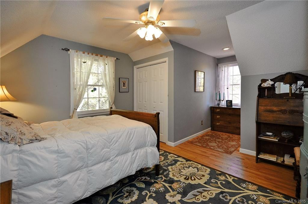 237 Woodys Drive - Photo 18