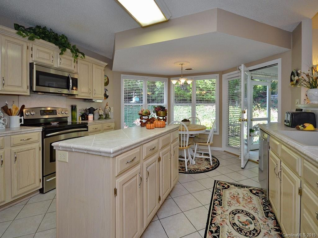 3001 Middleton Way Court - Photo 5