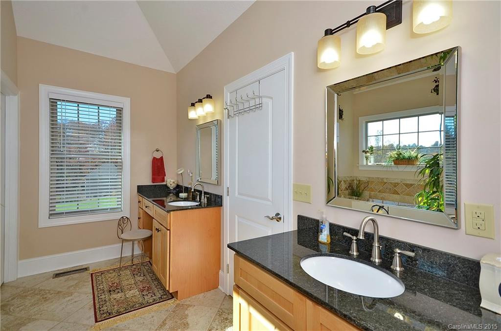 75 Ridgeview Hill Drive - Photo 12