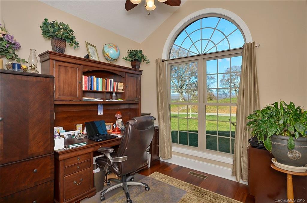 75 Ridgeview Hill Drive - Photo 3