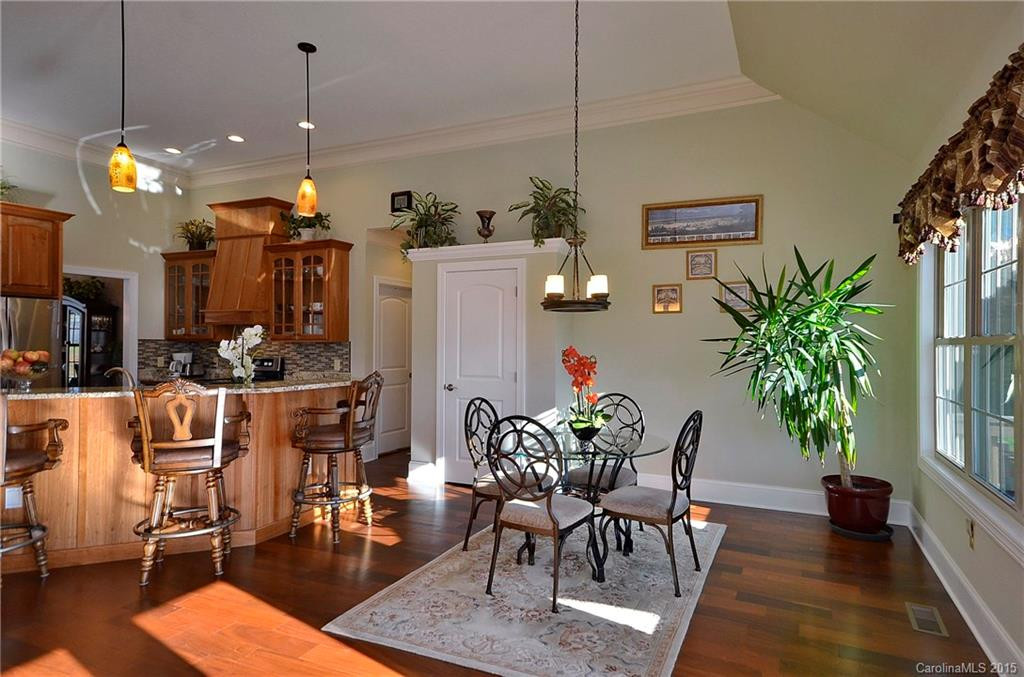 75 Ridgeview Hill Drive - Photo 8