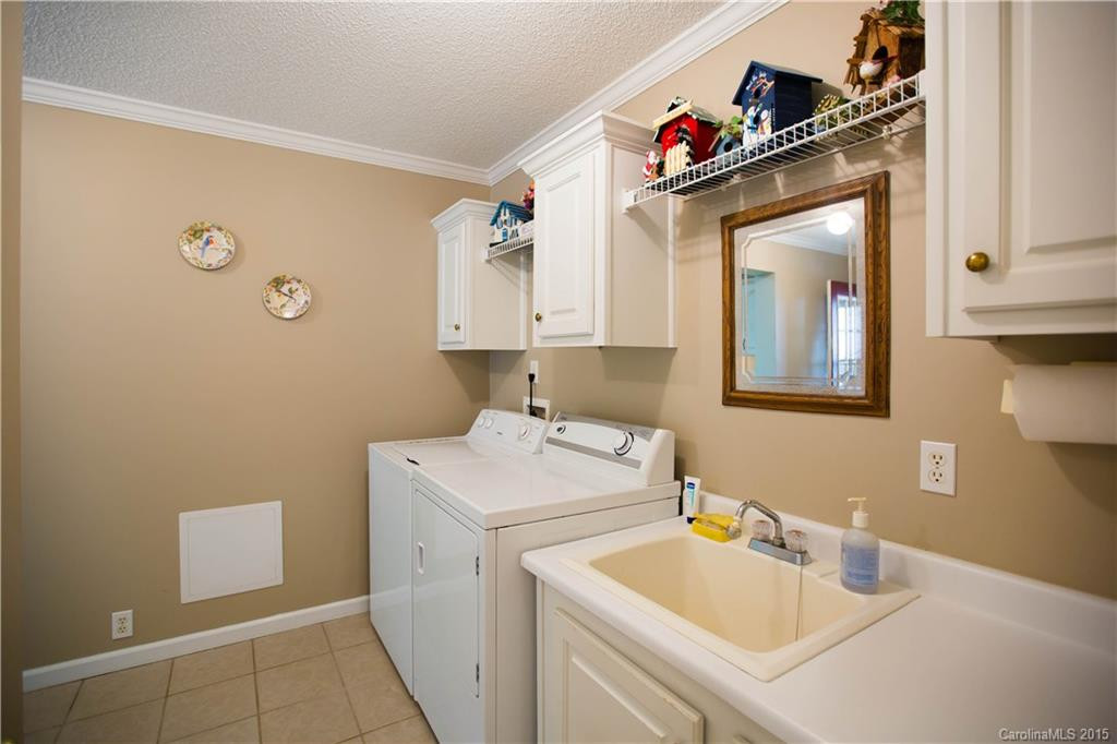 180 Calico Drive - Photo 13