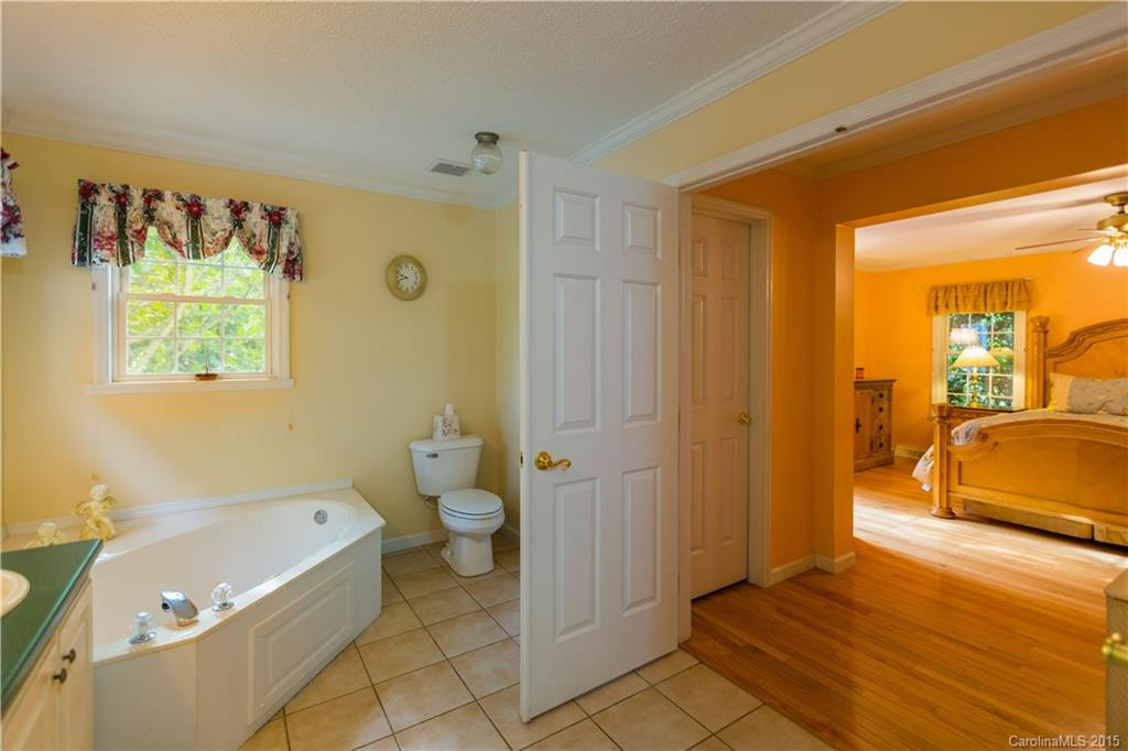 180 Calico Drive - Photo 14
