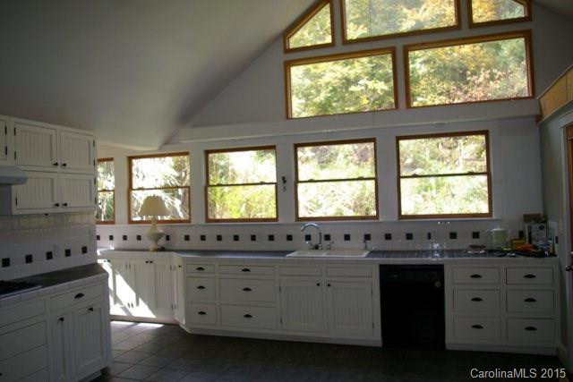 538 Mandavilla Drive - Photo 4