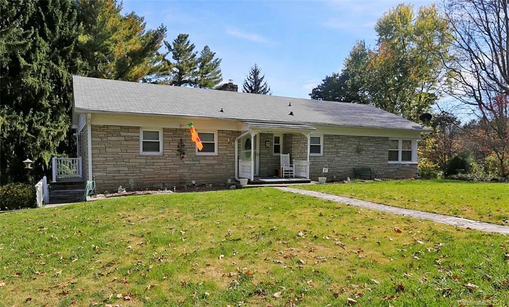 27 Forest View Circle