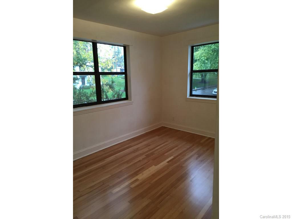 615 Biltmore Avenue #D-1 - Photo 6
