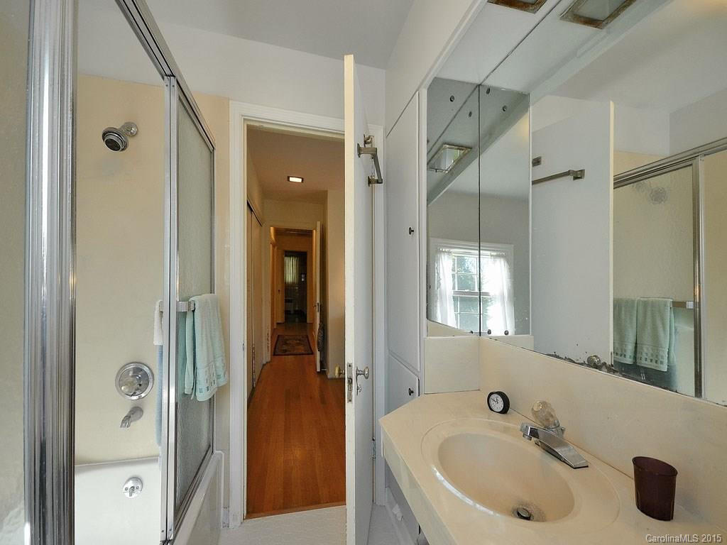 216 Stratford Road - Photo 19