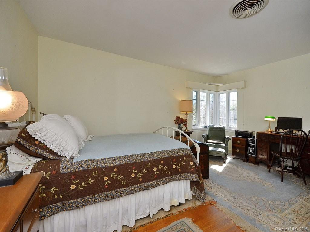 216 Stratford Road - Photo 20
