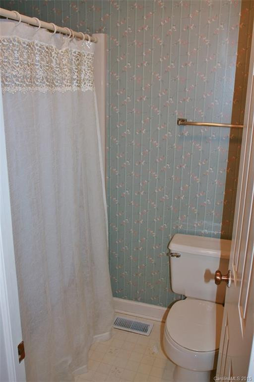 352 Knollwood Drive - Photo 11
