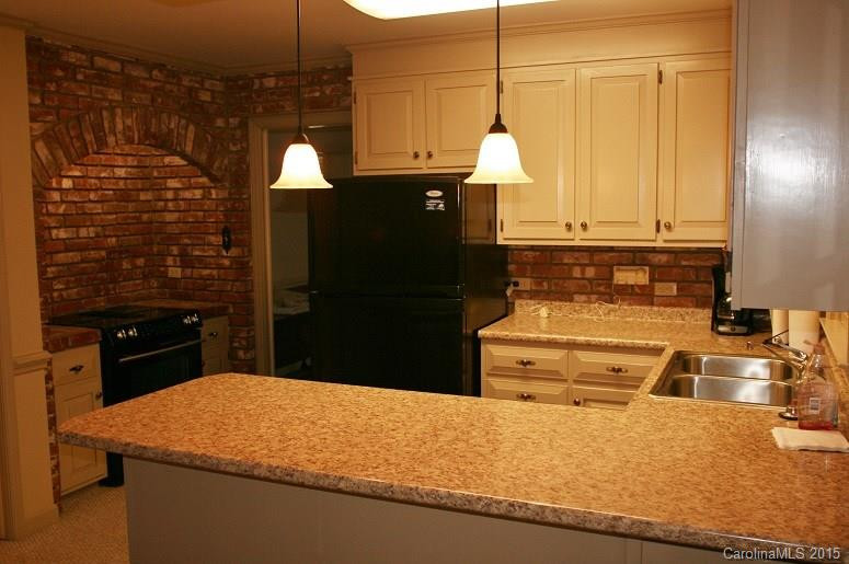 352 Knollwood Drive - Photo 15