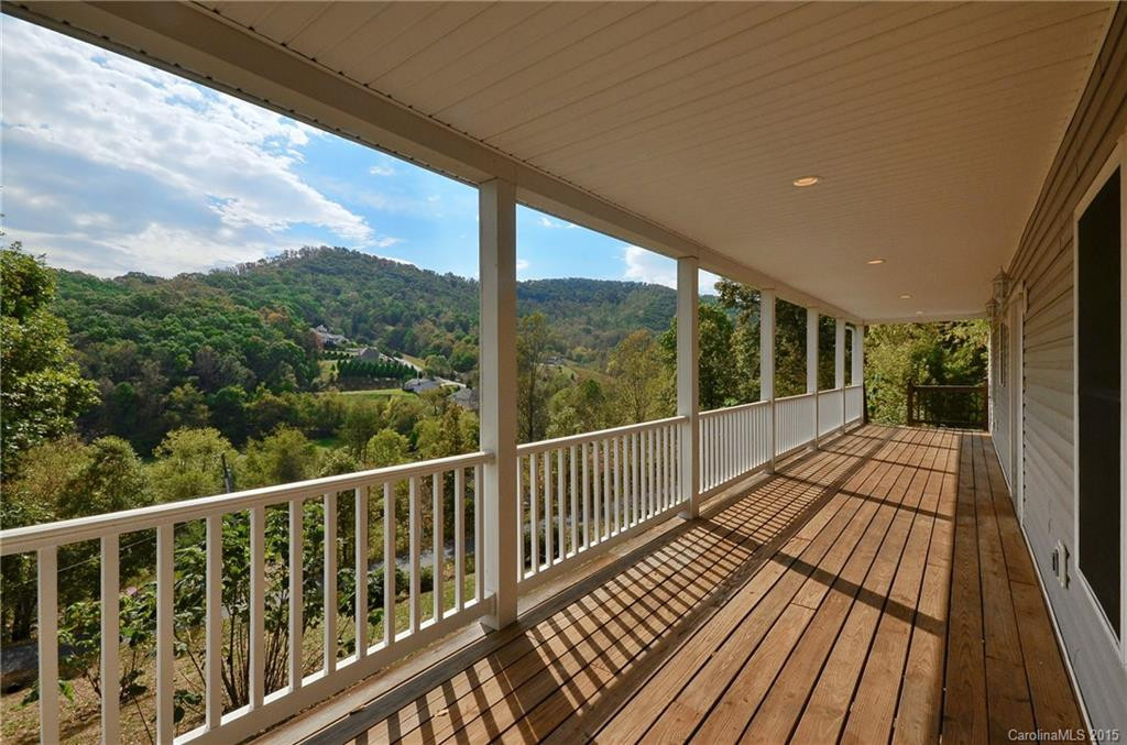 26 Homewood Road - Photo 2