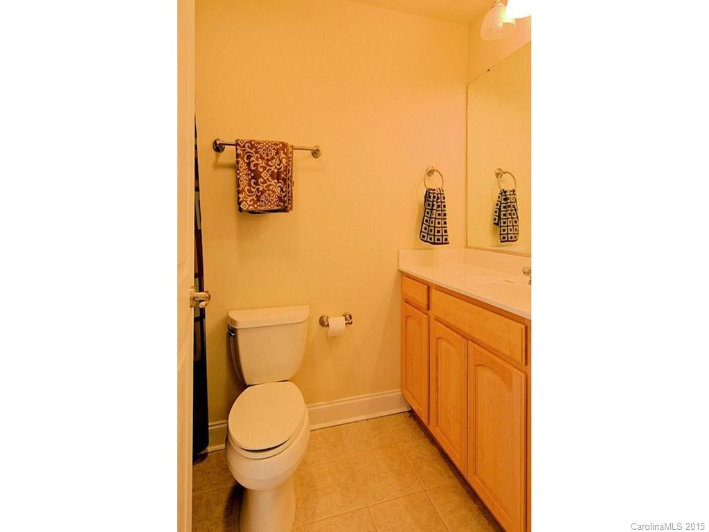558 Grand Oaks Drive - Photo 15