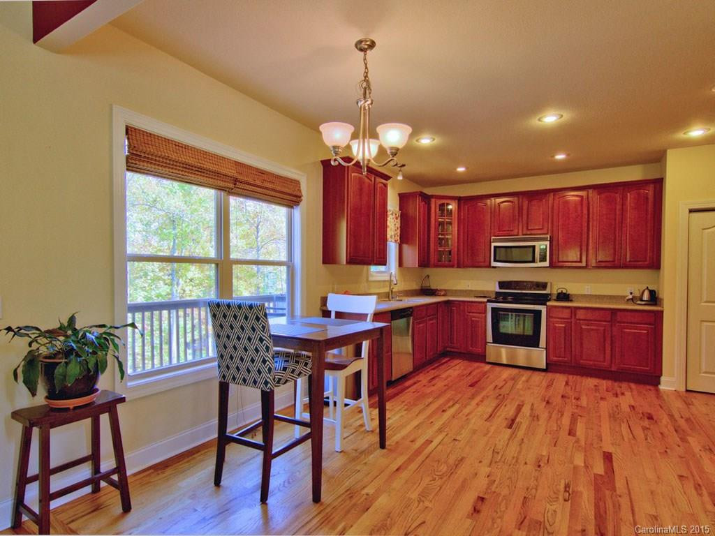 558 Grand Oaks Drive - Photo 8