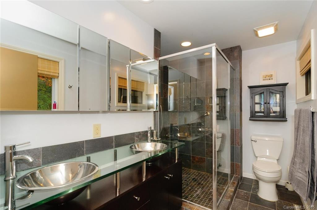 932 Toxaway Drive - Photo 12