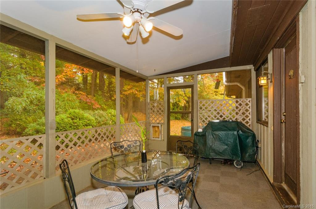 932 Toxaway Drive - Photo 16