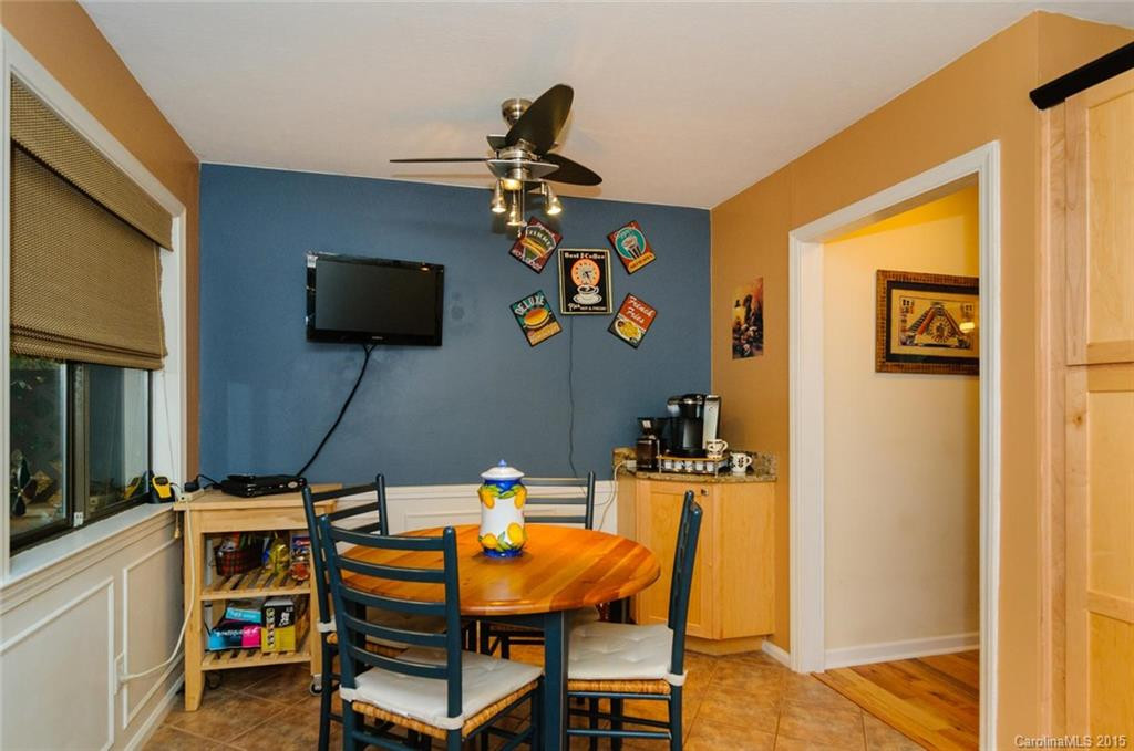 932 Toxaway Drive - Photo 10