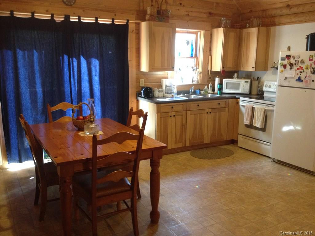 1407 Frog Creek Road - Photo 4