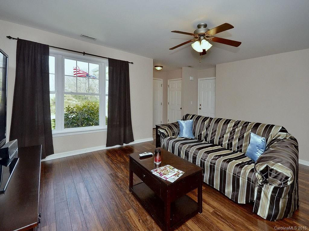 48 Locole Drive #TH63 - Photo 3