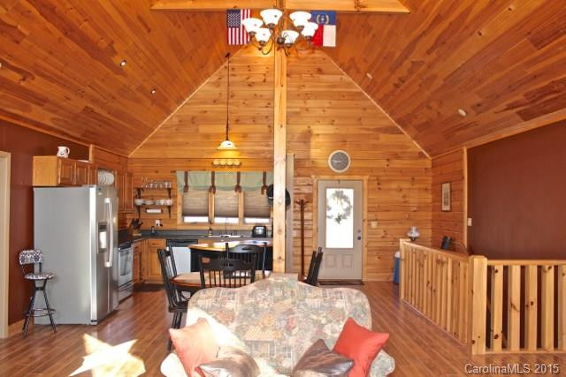 146 Pine Ridge Drive - Photo 3