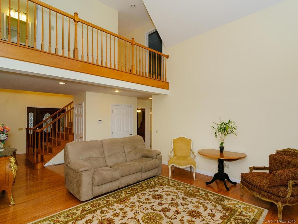 535 Brook Knoll Circle - Photo 8