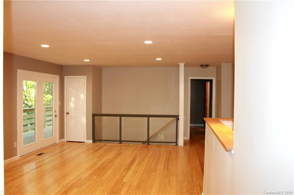 1 Sunset Lane - Photo 5