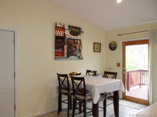 160 Oak Lane - Photo 5