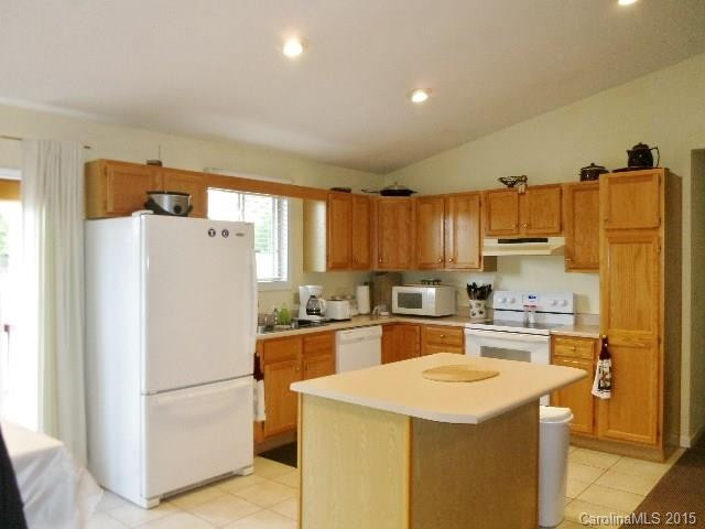160 Oak Lane - Photo 6