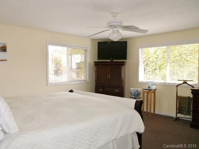 160 Oak Lane - Photo 8