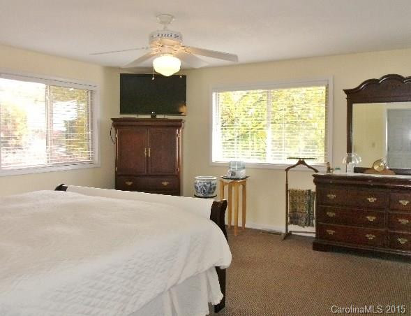 160 Oak Lane - Photo 9