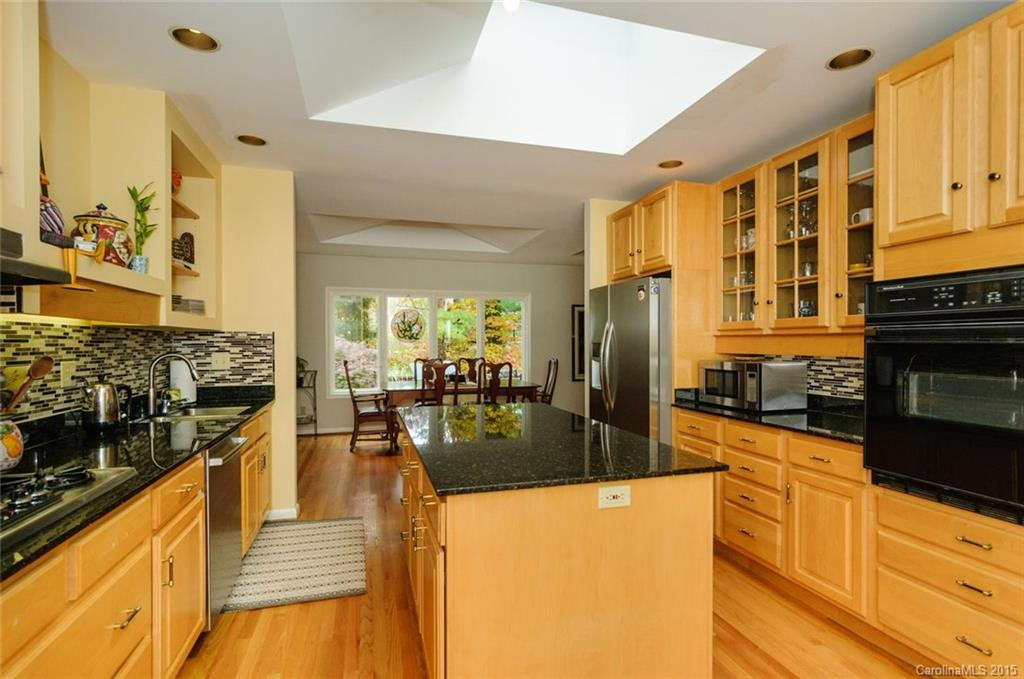 16 Brookwood Road - Photo 9