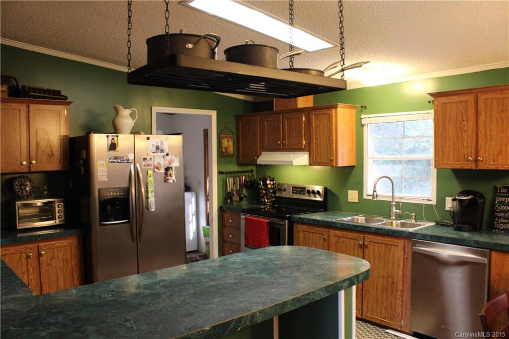 63 Brooklane Drive #3 - Photo 4