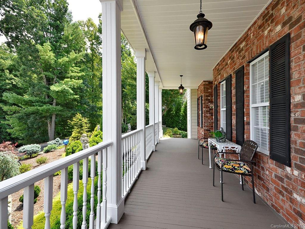 601 Carriage Commons Drive #601 - Photo 2