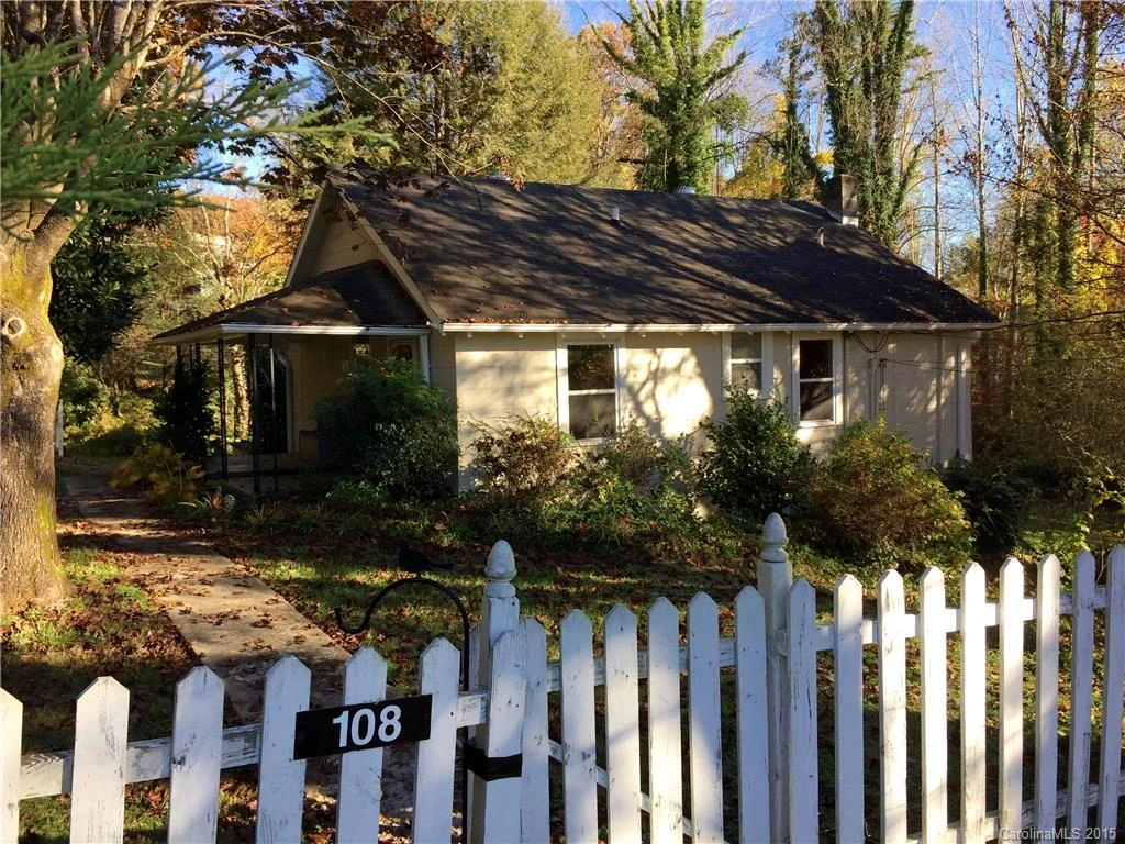 108 View Street