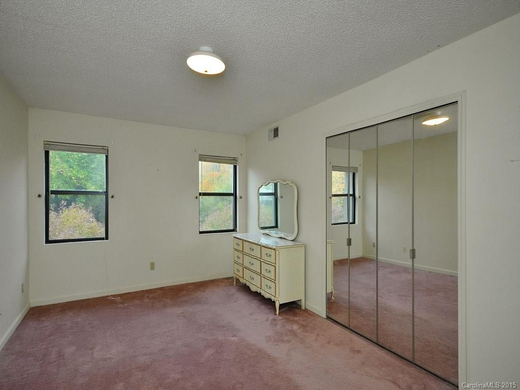 1104 Abbey Circle #K4 - Photo 9