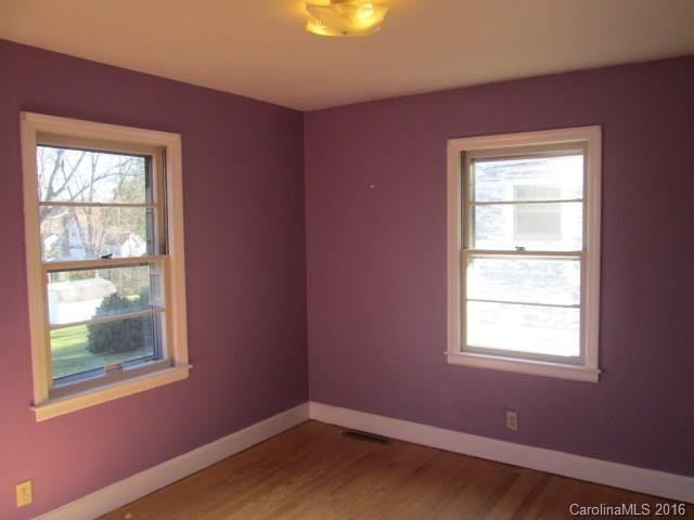 824 Willow Road - Photo 16