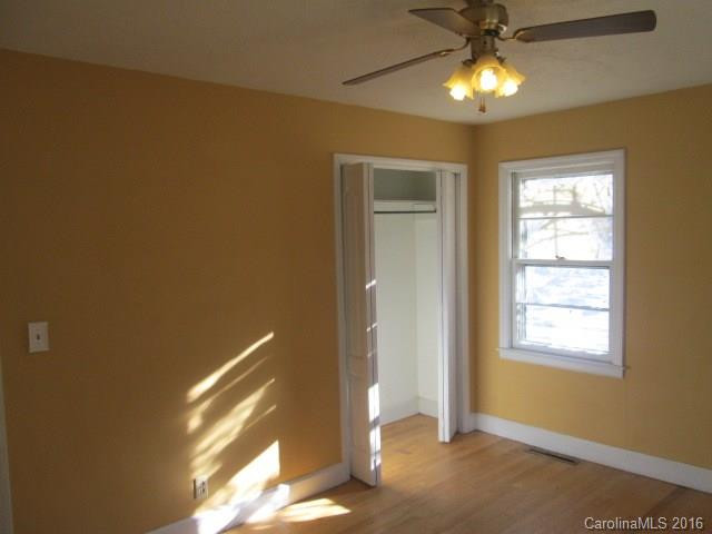 824 Willow Road - Photo 19