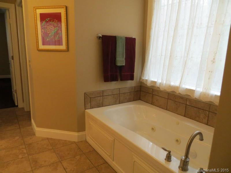 104 Svgata Court - Photo 12