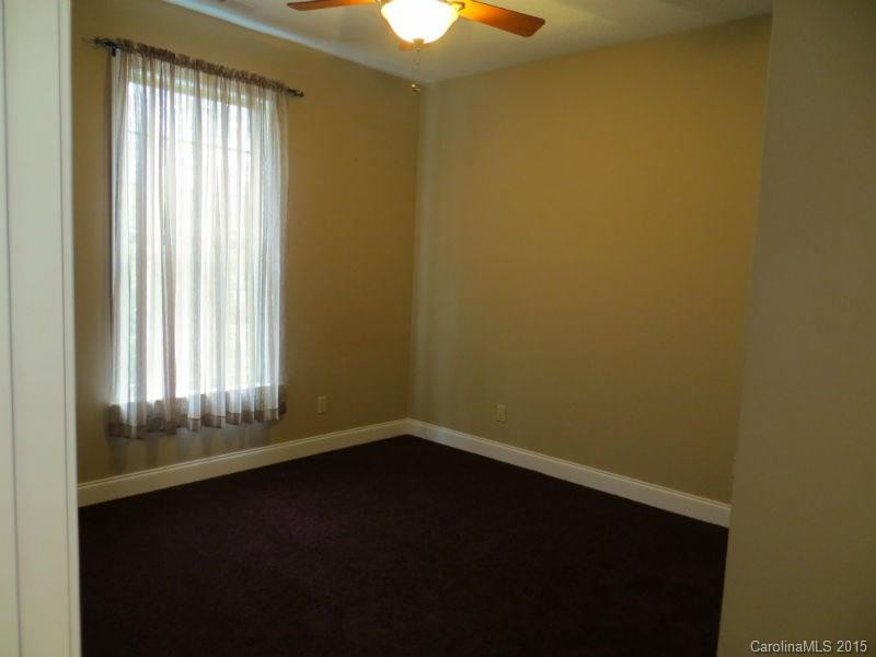 104 Svgata Court - Photo 10