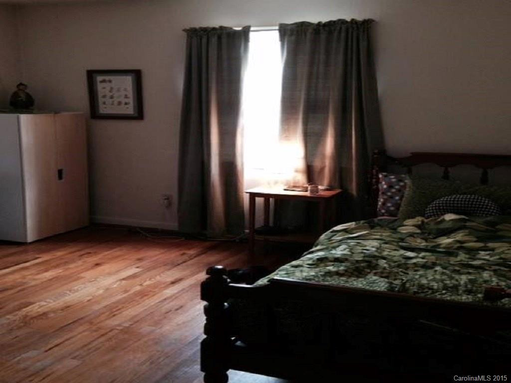 4 Ridgeway Drive - Photo 11